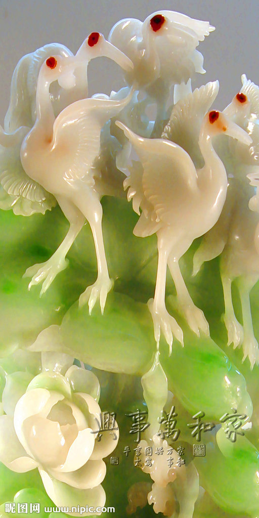 G玉雕山水花朵玄