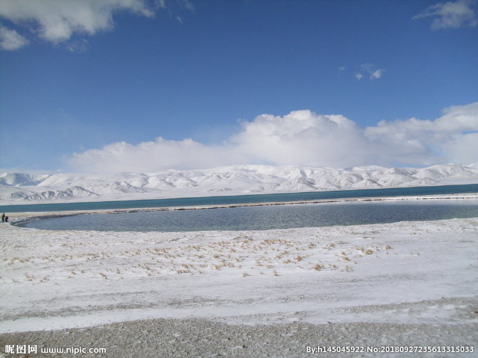 G高原 雪山 湖